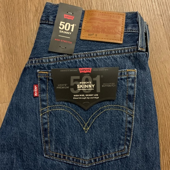 Levi’s 501 Skinny Jeans - Picture 6 of 11